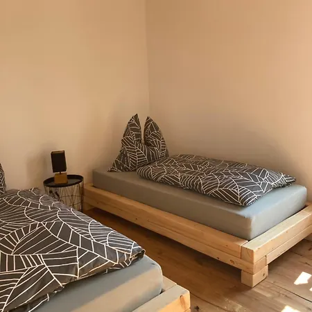 Zweinig 04 דירה Rosswein